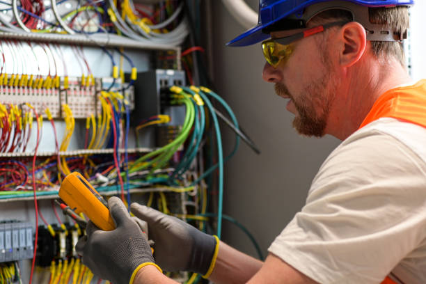 Best Home Electrical Repair  in Oakfield, WI